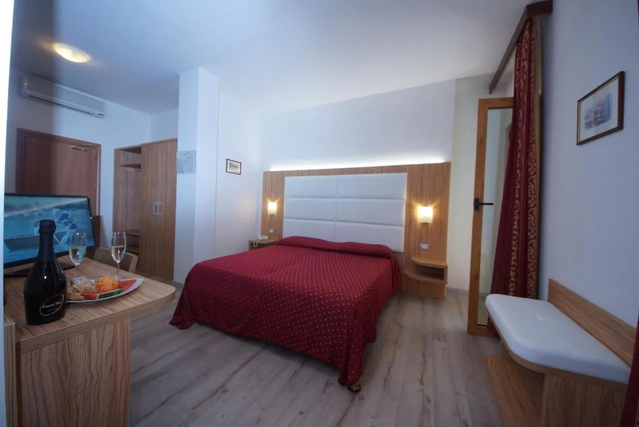 Hotel Alpi Malcesine
