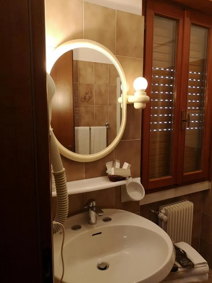 Hotel Alpi Malcesine