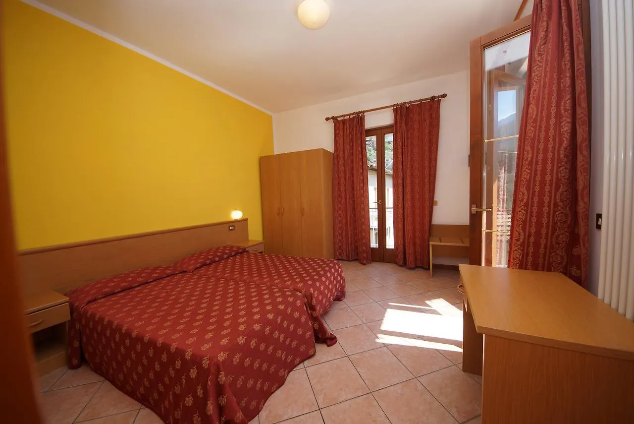Hotel Alpi Malcesine